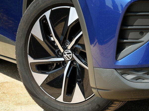 Used Volkswagen ID.4 2021 for sale - 75304469: Photo 10
