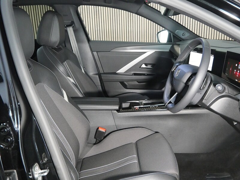 Used Vauxhall Astra 2024 for sale - 77342311: Photo 32