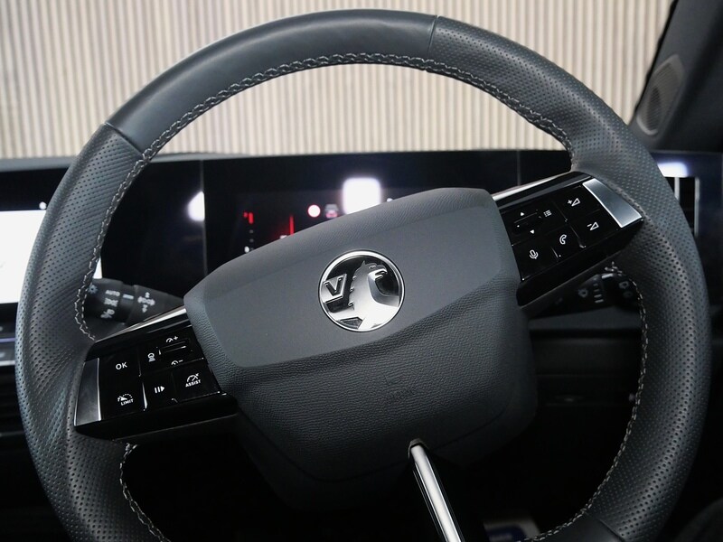 Used Vauxhall Astra 2024 for sale - 77342311: Photo 37