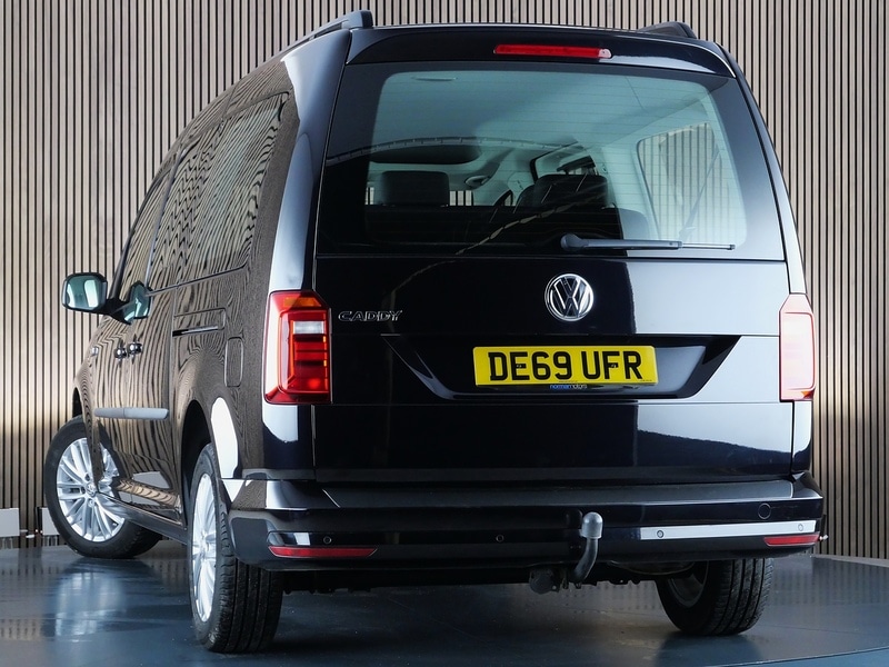 Used Volkswagen Caddy Maxi Life 2019 for sale - 77118211: Photo 2