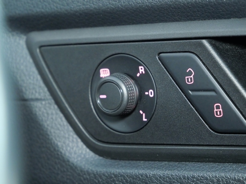 Used Volkswagen Caddy Maxi Life 2019 for sale - 77118211: Photo 25