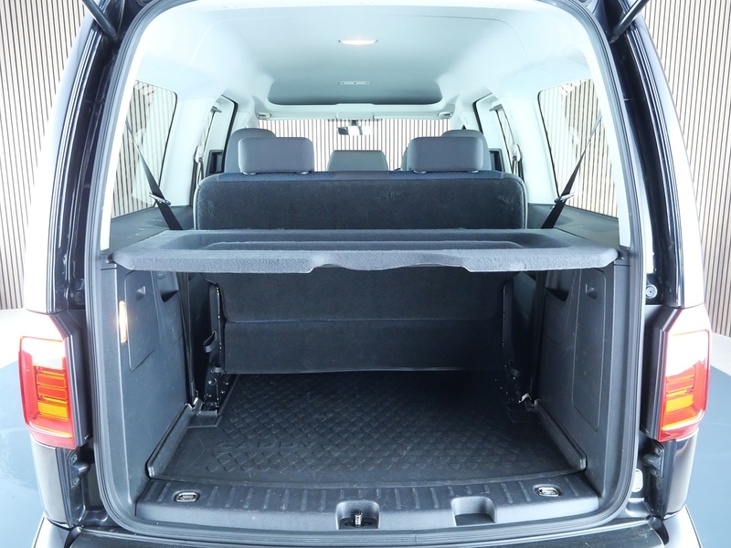 Used Volkswagen Caddy Maxi Life 2019 for sale - 77118211: Photo 29