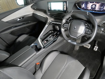 Used Peugeot 3008 2023 for sale - 79222235: Photo