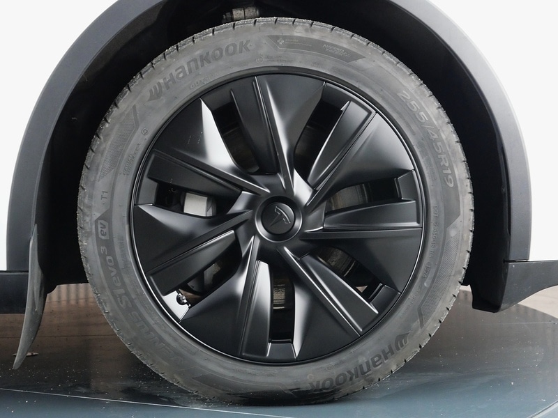 Used Tesla Model Y 2022 for sale - 77136937: Photo 30