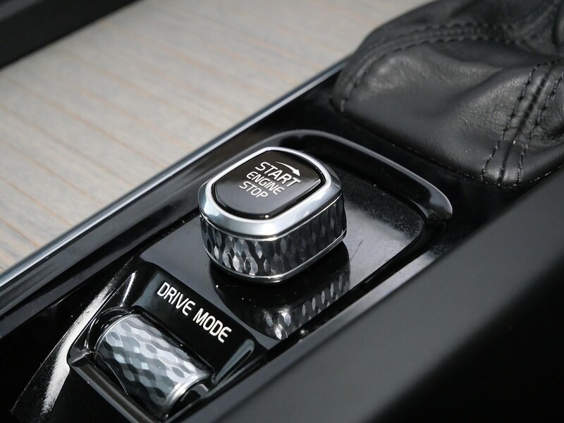 Used Volvo XC60 2019 for sale - 77494300: Photo 42