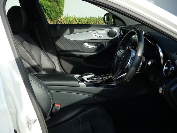 Used Mercedes-Benz C Class 2019 for sale - 76330448: Photo 19
