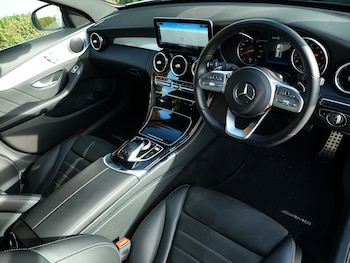 Used Mercedes-Benz C Class 2019 for sale - 76330448: Photo 3