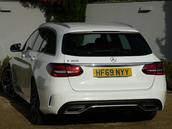 Used Mercedes-Benz C Class 2019 for sale - 76330448: Photo 9