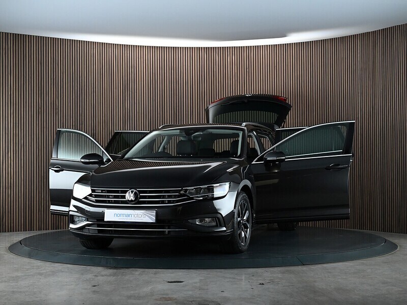 Used Volkswagen Passat 2023 for sale - 77840755: Photo 16