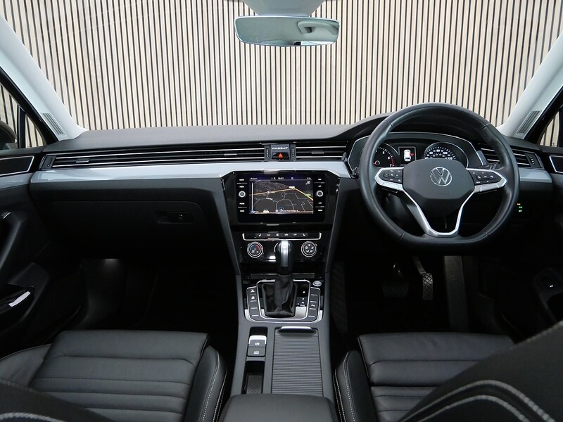 Used Volkswagen Passat 2023 for sale - 77840755: Photo 34