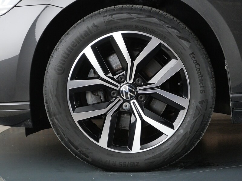 Used Volkswagen Passat 2023 for sale - 77840755: Photo 46