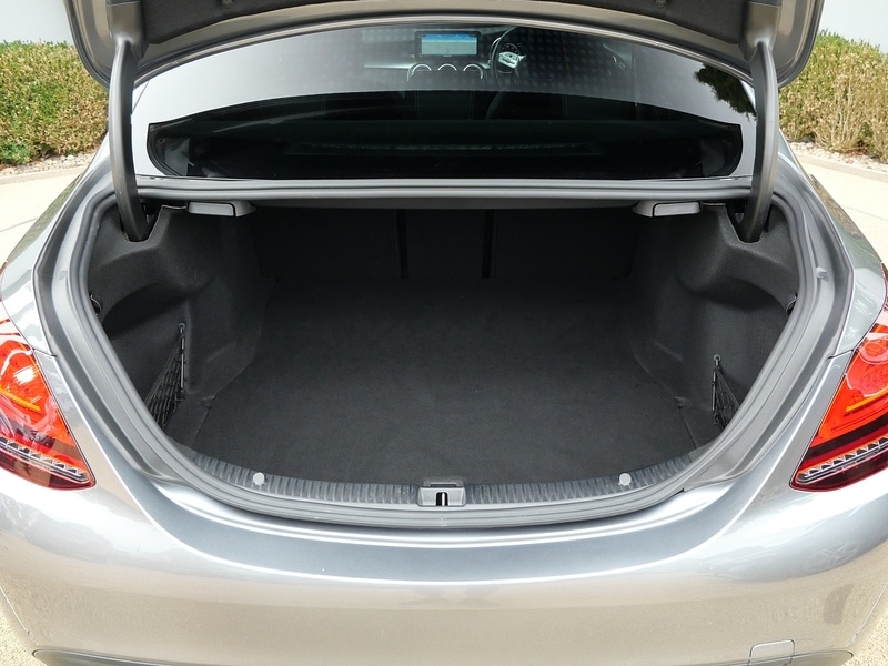 Used Mercedes-Benz C-Class 2020 for sale - 76148373: Photo 31
