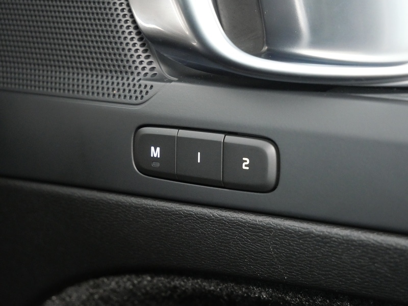 Used Volvo XC40 2022 for sale - 77200907: Photo 40