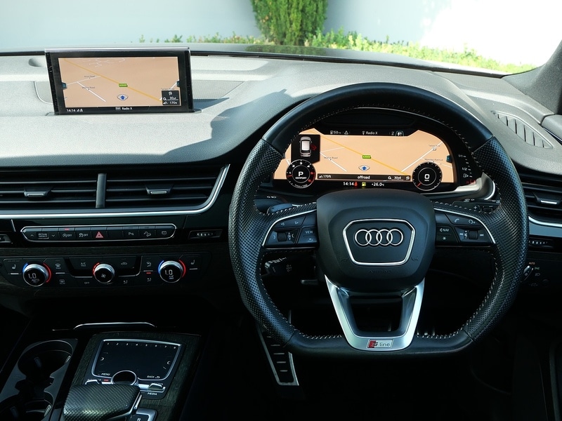 Used Audi Q7 2018 for sale - 76712130: Photo 15