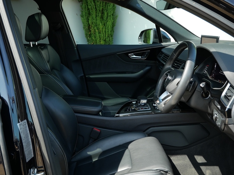 Used Audi Q7 2018 for sale - 76712130: Photo 20