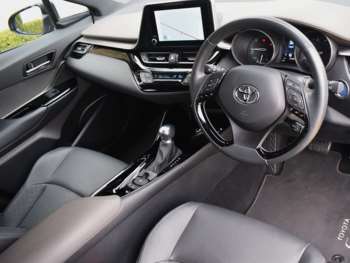 Used Toyota C-HR 2022 for sale - 74169046: Photo