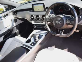Used Kia Stinger 2019 for sale - 74541296: Photo