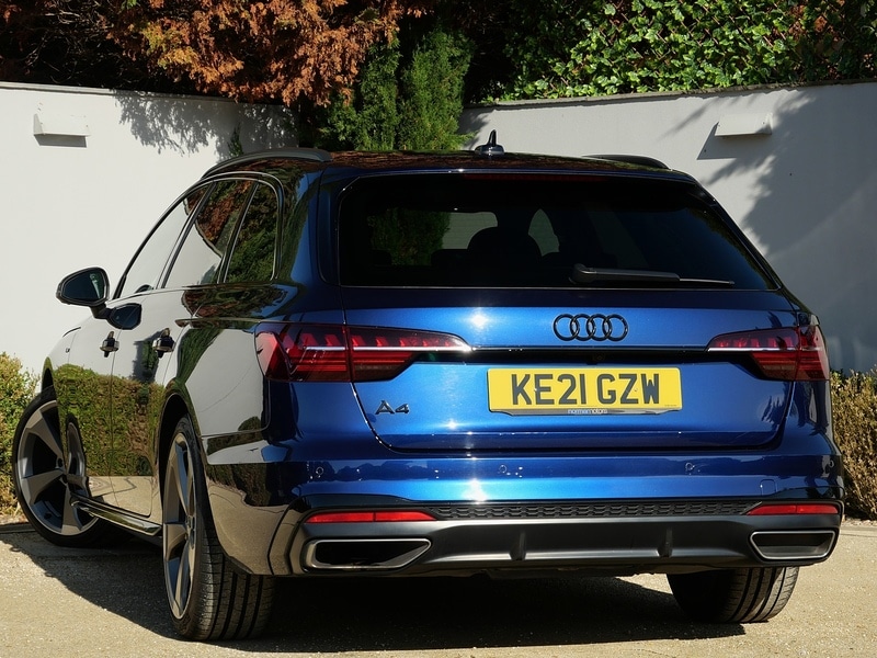 Used Audi A4 Avant 2021 for sale - 76057156: Photo 2