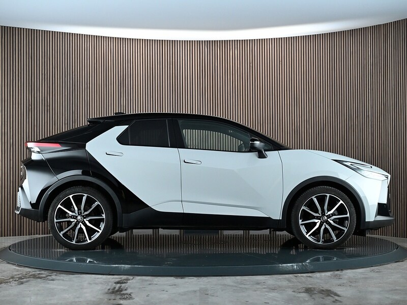 Used Toyota C-HR 2024 for sale - 77840648: Photo 11