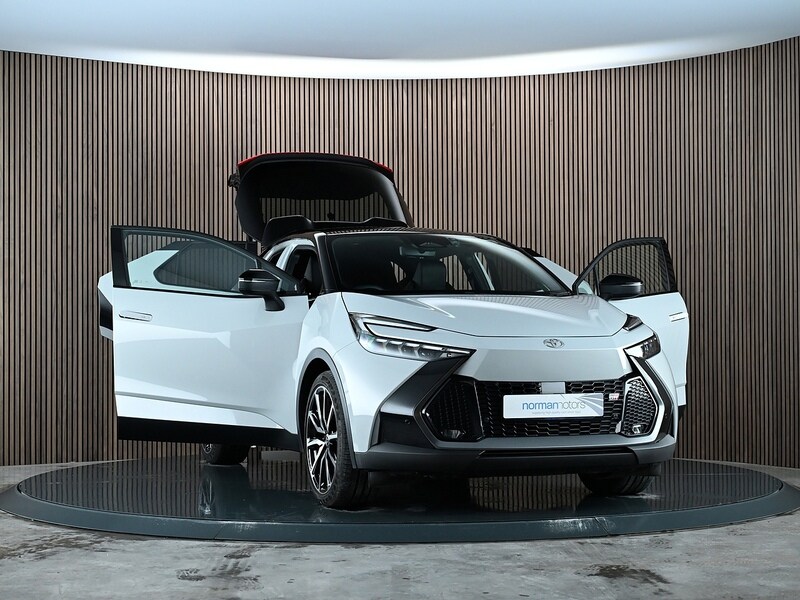 Used Toyota C-HR 2024 for sale - 77840648: Photo 14