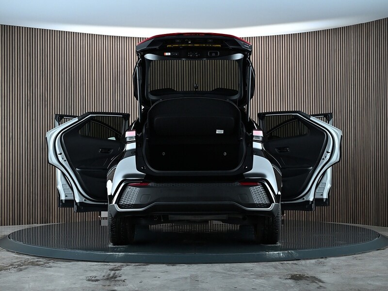 Used Toyota C-HR 2024 for sale - 77840648: Photo 18