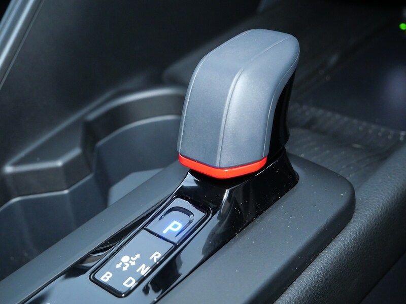 Used Toyota C-HR 2024 for sale - 77840648: Photo 41