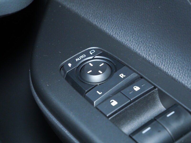 Used Toyota C-HR 2024 for sale - 77840648: Photo 43