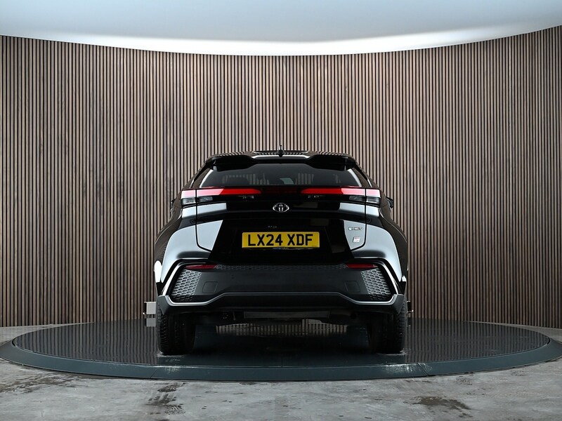 Used Toyota C-HR 2024 for sale - 77840648: Photo 9