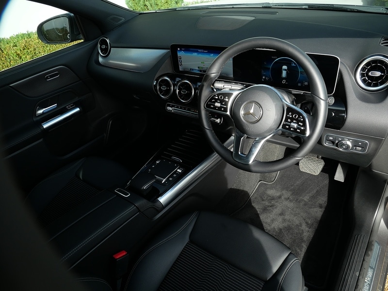 Used Mercedes-Benz GLA 2020 for sale - 77840700: Photo 3