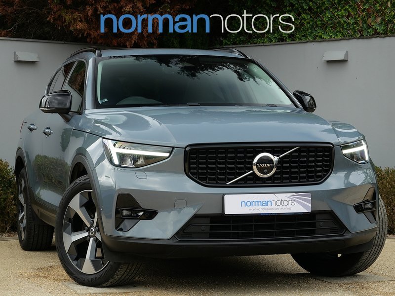 Used Volvo XC40 2023 for sale - 76093046: Photo 1