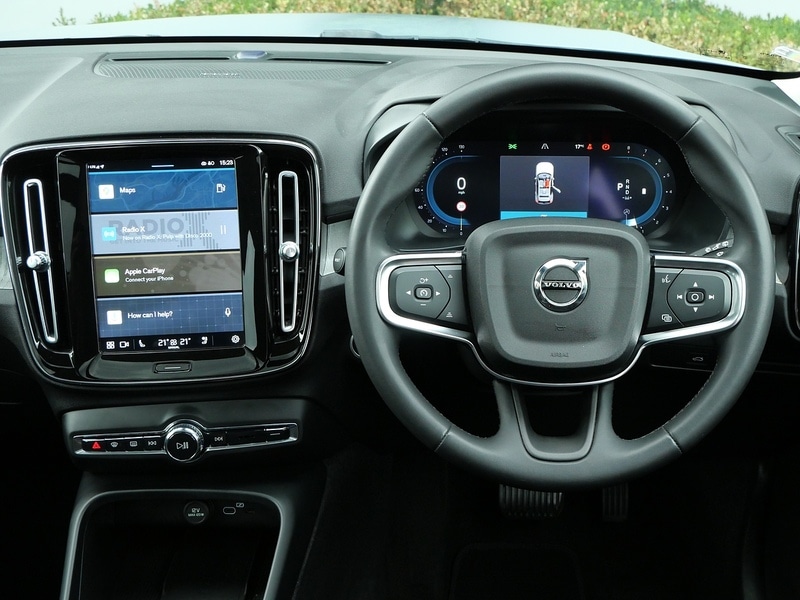 Used Volvo XC40 2023 for sale - 76093046: Photo 15