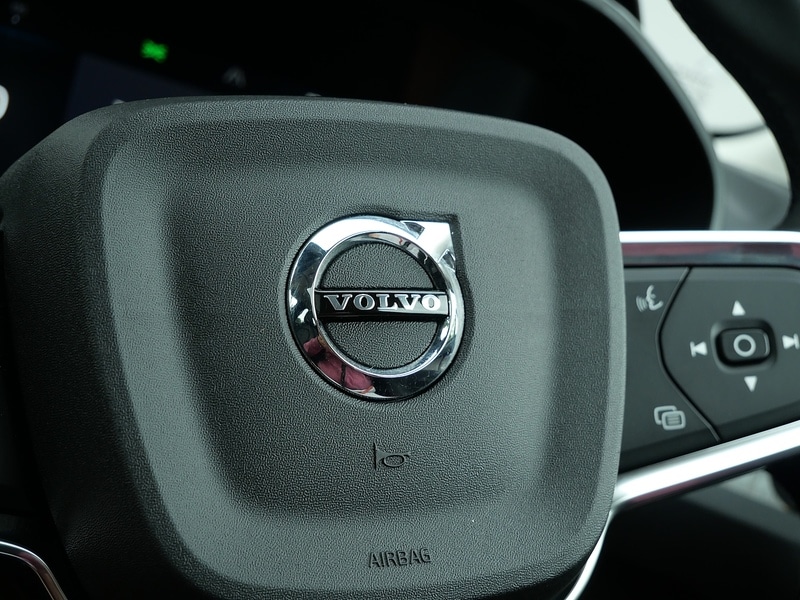 Used Volvo XC40 2023 for sale - 76093046: Photo 26