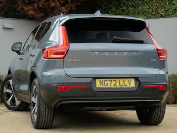 Used Volvo XC40 2023 for sale - 76093046: Photo 2