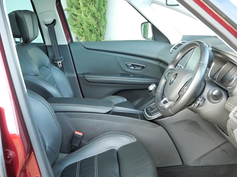 Used Renault Scenic 2017 for sale - 76740840: Photo 18