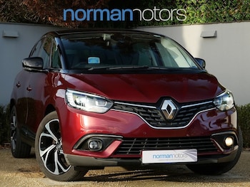 2017 - 1.2 TCE 130 Signature Nav 5dr