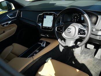 Used Volvo XC90 2021 for sale - 75749648: Photo