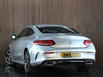 Used Mercedes-Benz C Class 2019 for sale - 79359363: Photo