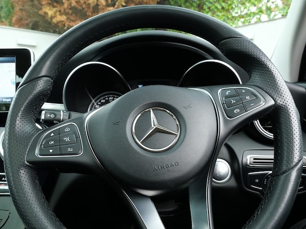 Used Mercedes-Benz C Class 2018 for sale - 76304484: Photo 25