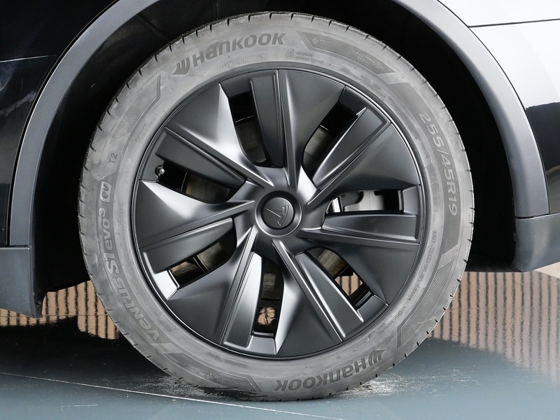 Used Tesla Model Y 2024 for sale - 77437823: Photo 44