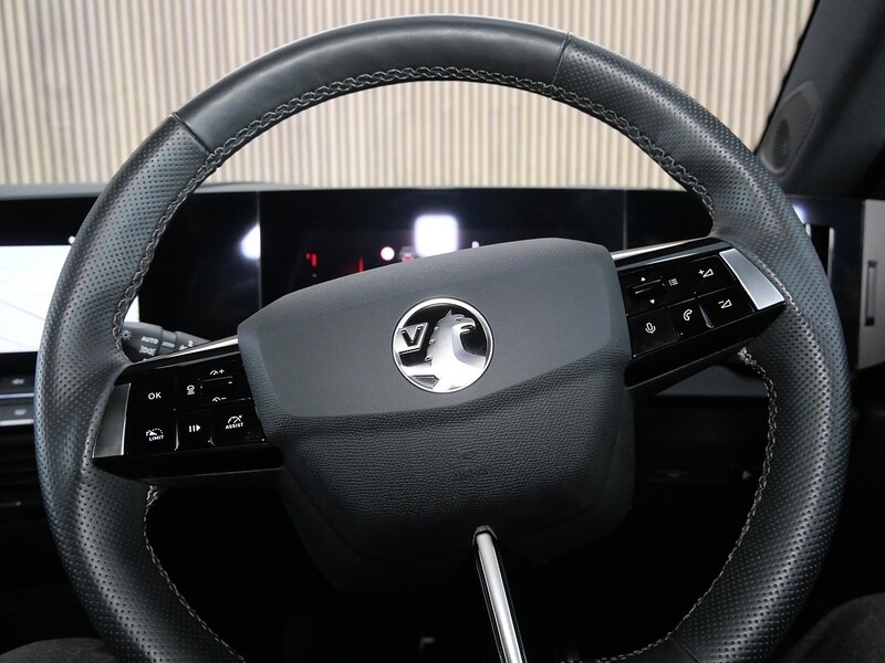 Used Vauxhall Astra 2024 for sale - 77840750: Photo 37