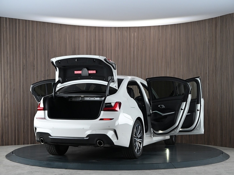 Used BMW 3 Series 2021 for sale - 77118199: Photo 17