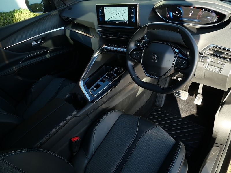 Used Peugeot 3008 2024 for sale - 76698964: Photo 3