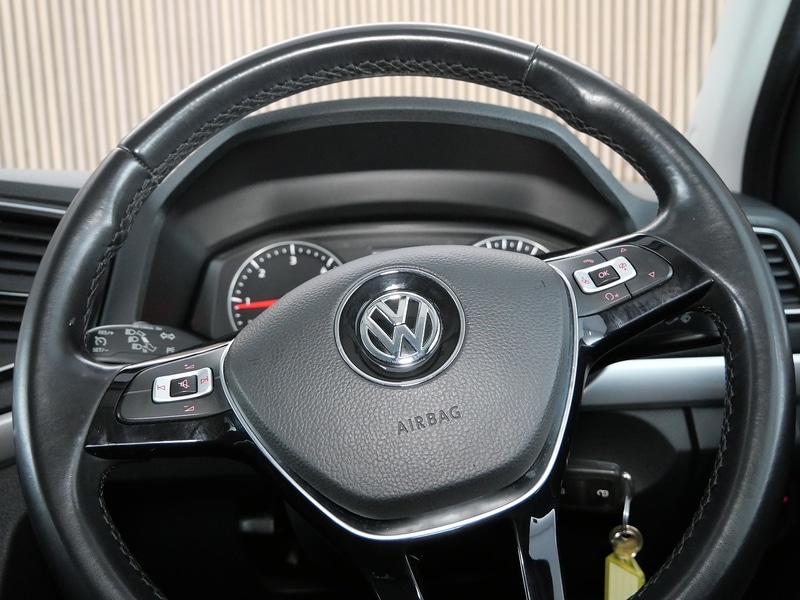 Used Volkswagen Amarok 2019 for sale - 77880661: Photo 37