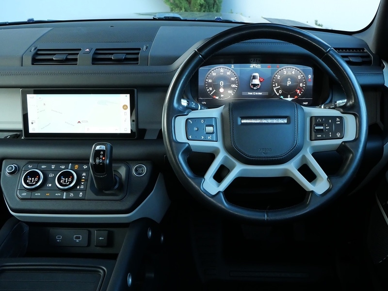 Used Land Rover Defender 2020 for sale - 76821259: Photo 16