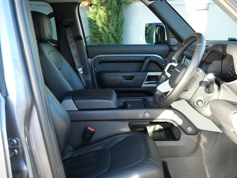 Used Land Rover Defender 2020 for sale - 76821259: Photo 20