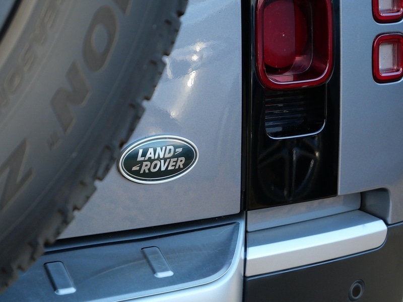 Used Land Rover Defender 2020 for sale - 76821259: Photo 32