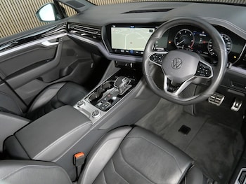 Used Volkswagen Touareg 2023 for sale - 79335009: Photo