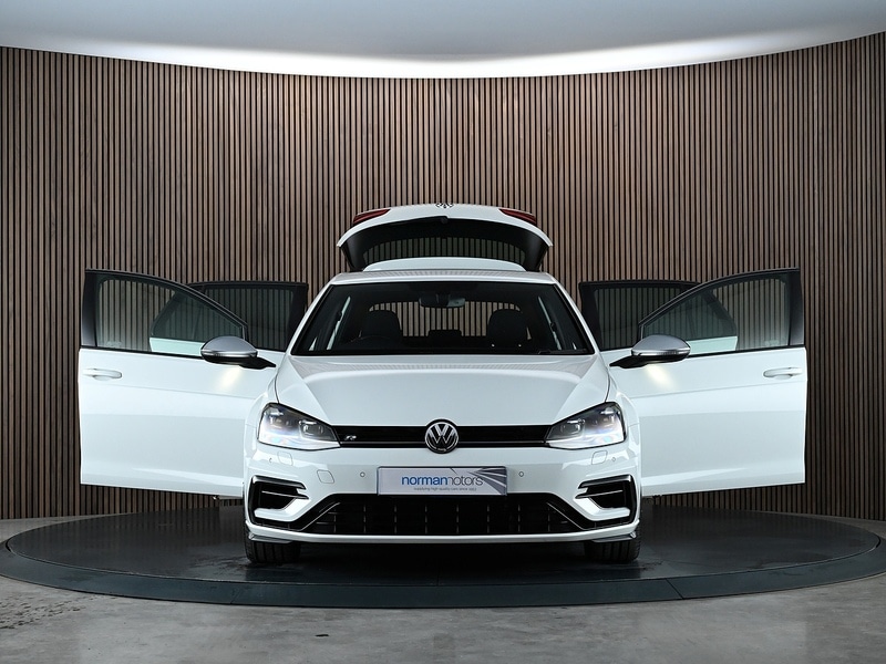 Used Volkswagen Golf 2018 for sale - 77840687: Photo 15