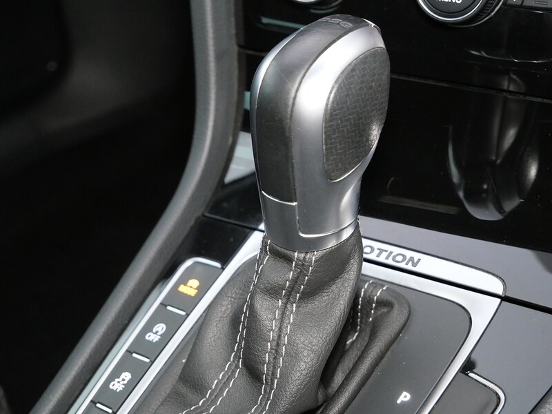 Used Volkswagen Golf 2018 for sale - 77840687: Photo 41