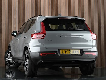 Used Volvo XC40 2023 for sale - 79642545: Photo
